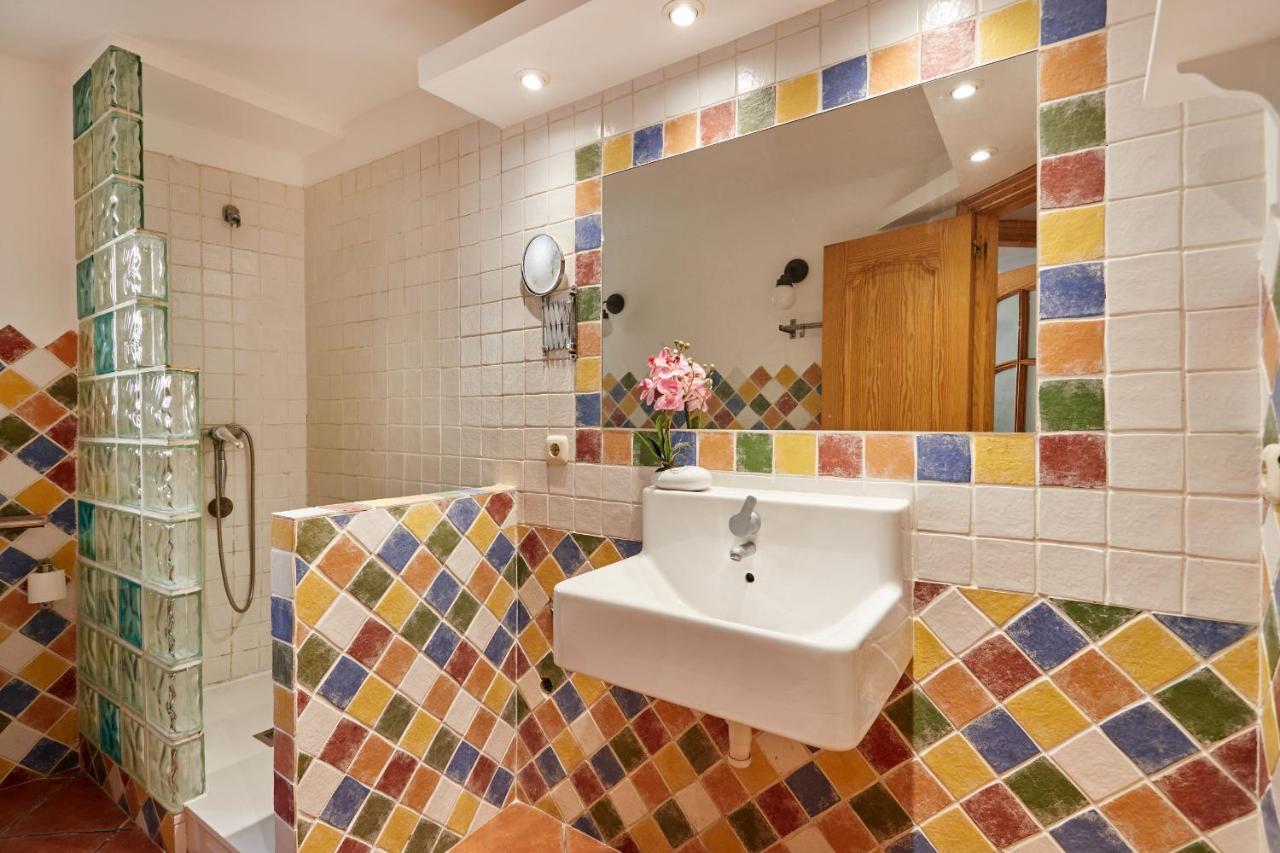 Tuapartamento Centro Estafeta Deluxe Apartment Pamplona Luaran gambar