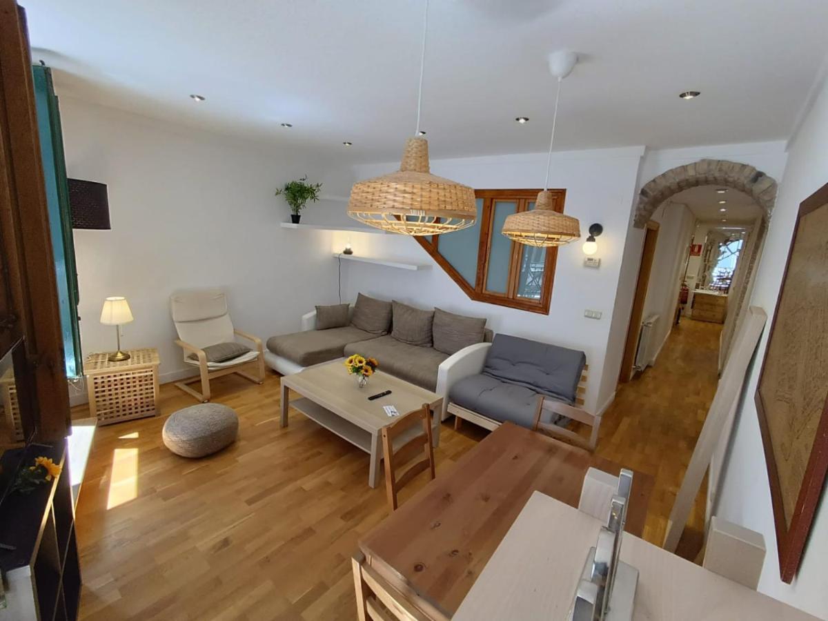 Tuapartamento Centro Estafeta Deluxe Apartment Pamplona Luaran gambar